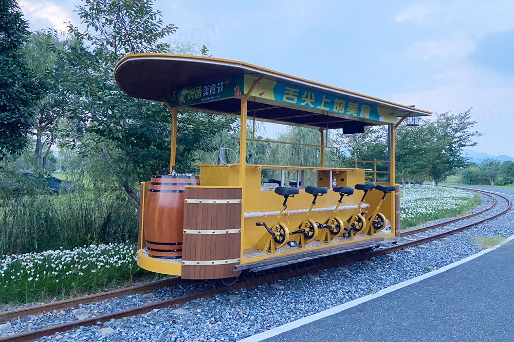 徑山千花里景區(qū)(qū)啤酒車